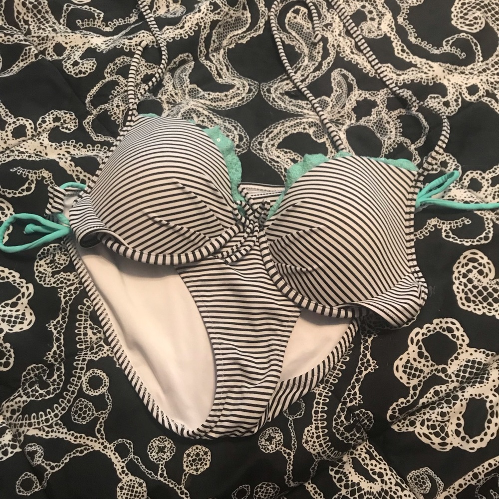 Victoria’s Secret Bikini